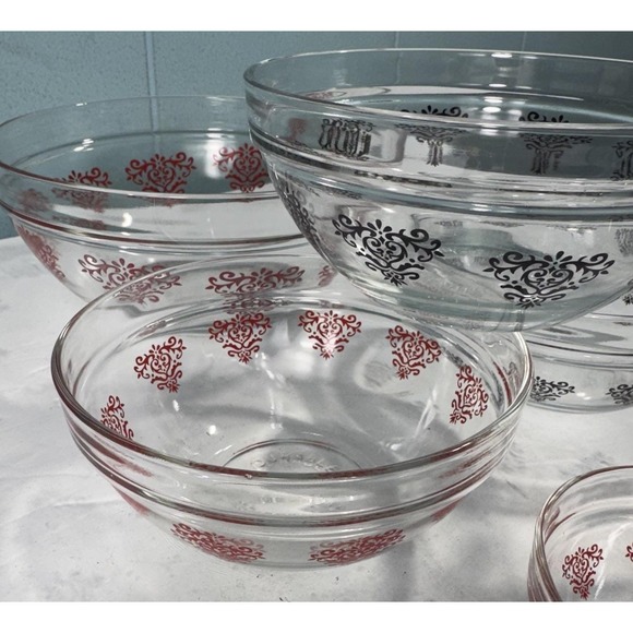 Vintage Durable Heat Resistant  Nesting Bowls Set Of 7 Red Black Floral - Picture 4 of 8